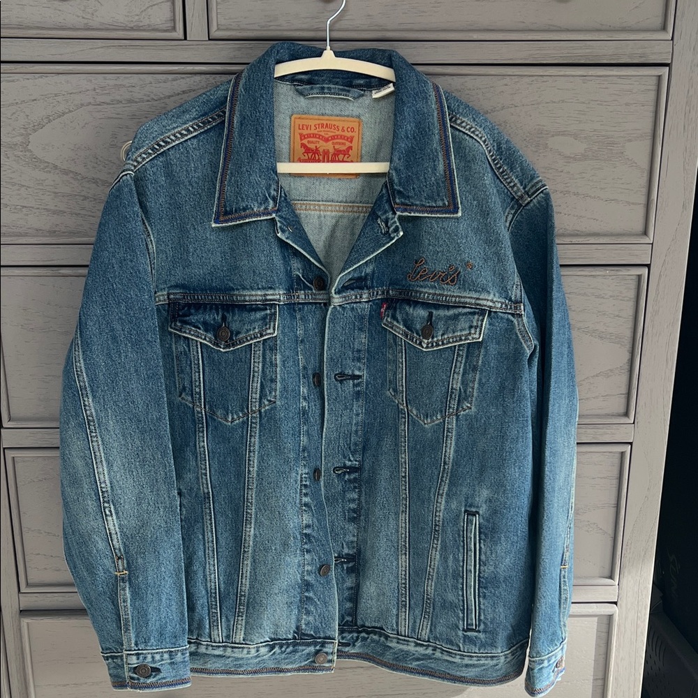 Levi's Relaxed Fit Trucker Jacket